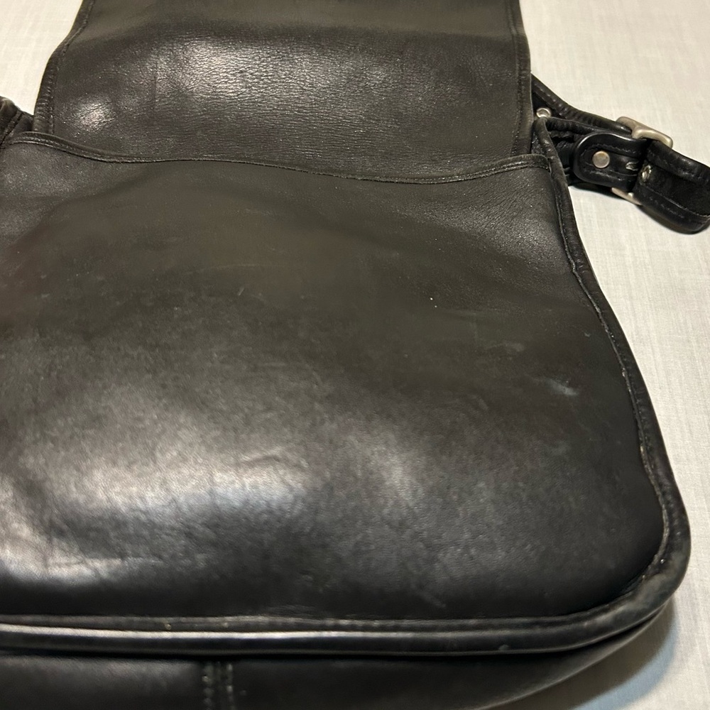 Vintage Coach 9144 Legacy Studio Flap Crossbody Bag - Picture 9 of 16